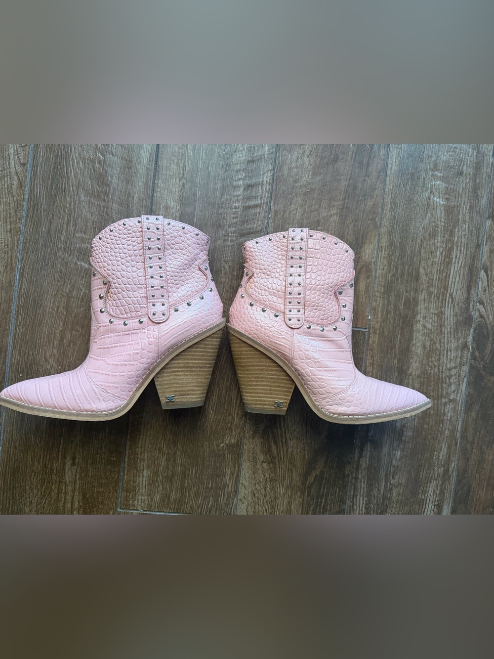 Sam Edelman Blush Pink Croc-Embossed Western Ankle Booties
